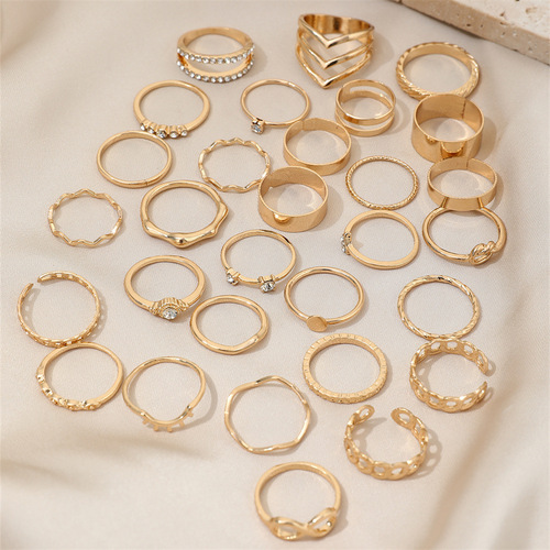 European and American cross-border new style 8-shaped diamond ring mixed batch pearl ring female small group high-end joint ring multi-piece set 