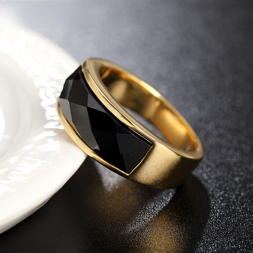 R0023-HK03 Fashionable & Minimalist European/American Gemstone Titanium Steel Ring for Men and Women