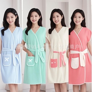 Pineapple Pattern Bath Skirt for Women, Can Be Worn as an Integrated Bath Towel for Bathing, Thickened Adult Bathrobe, Can Be Shipped as a Bathrobe Style