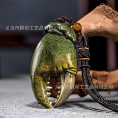 Brass Money in Hands Copper Crab Claws Pliers in Hands Handicrafts Ornaments Handle Pieces Lucky Pendant Toy Pieces Wholesale