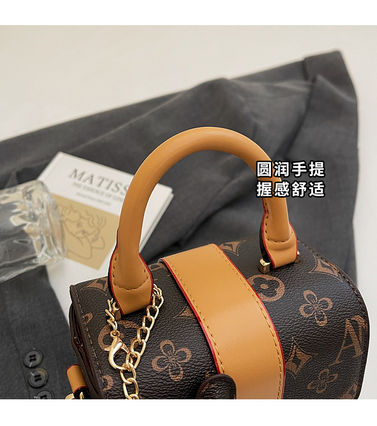 A new Korean-style versatile and simple single-shoulder crossbody bag for women in the summer of 2025, featuring a Korean-style mobile phone bag undefined