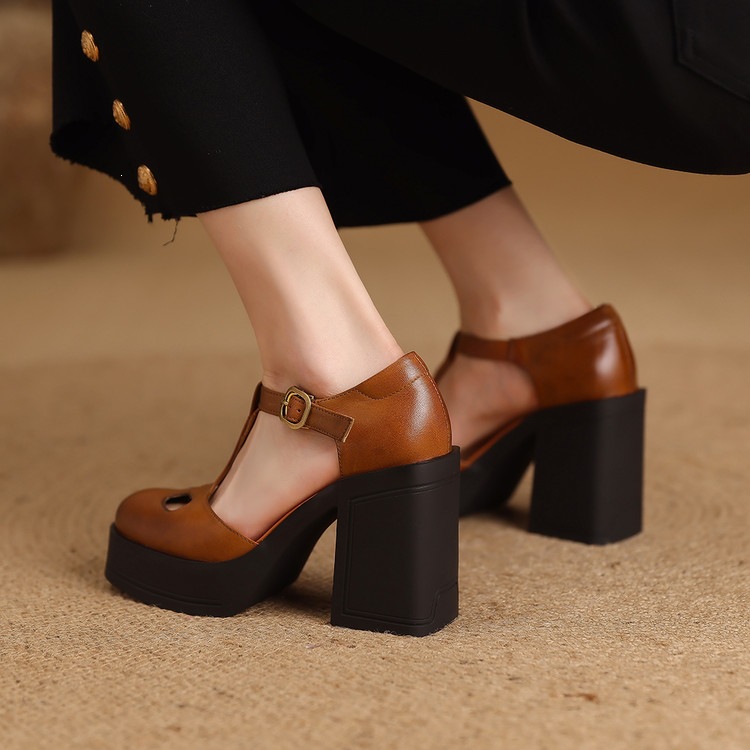Sandal nữ đế xuồng platform gót vuông phong cách vintage khóa kim loại — màu nâu, màu đen chi tiết 34