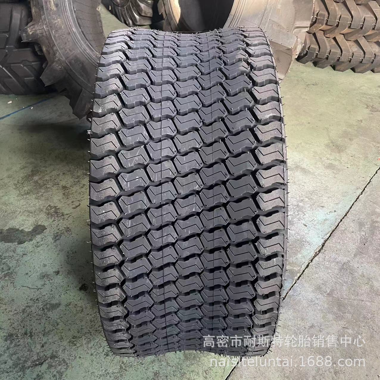 牧场饲料车搅拌车 475/65D20  445/65-20混料机农用轮胎475/65-20