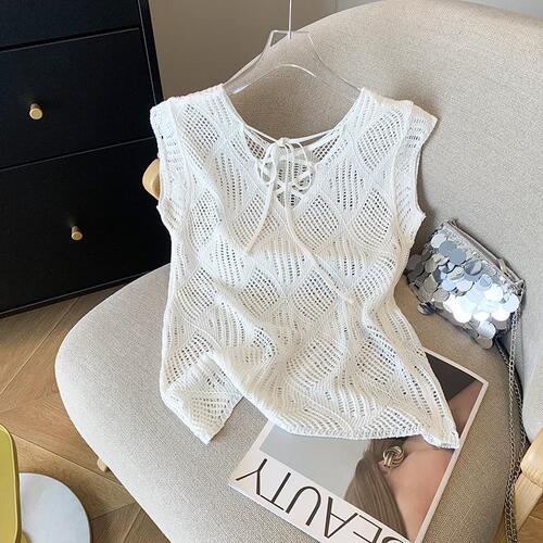 Thin hollowed-out sweater short-sleeved shirt for women's summer new style design niche Western-style age-reducing clothes