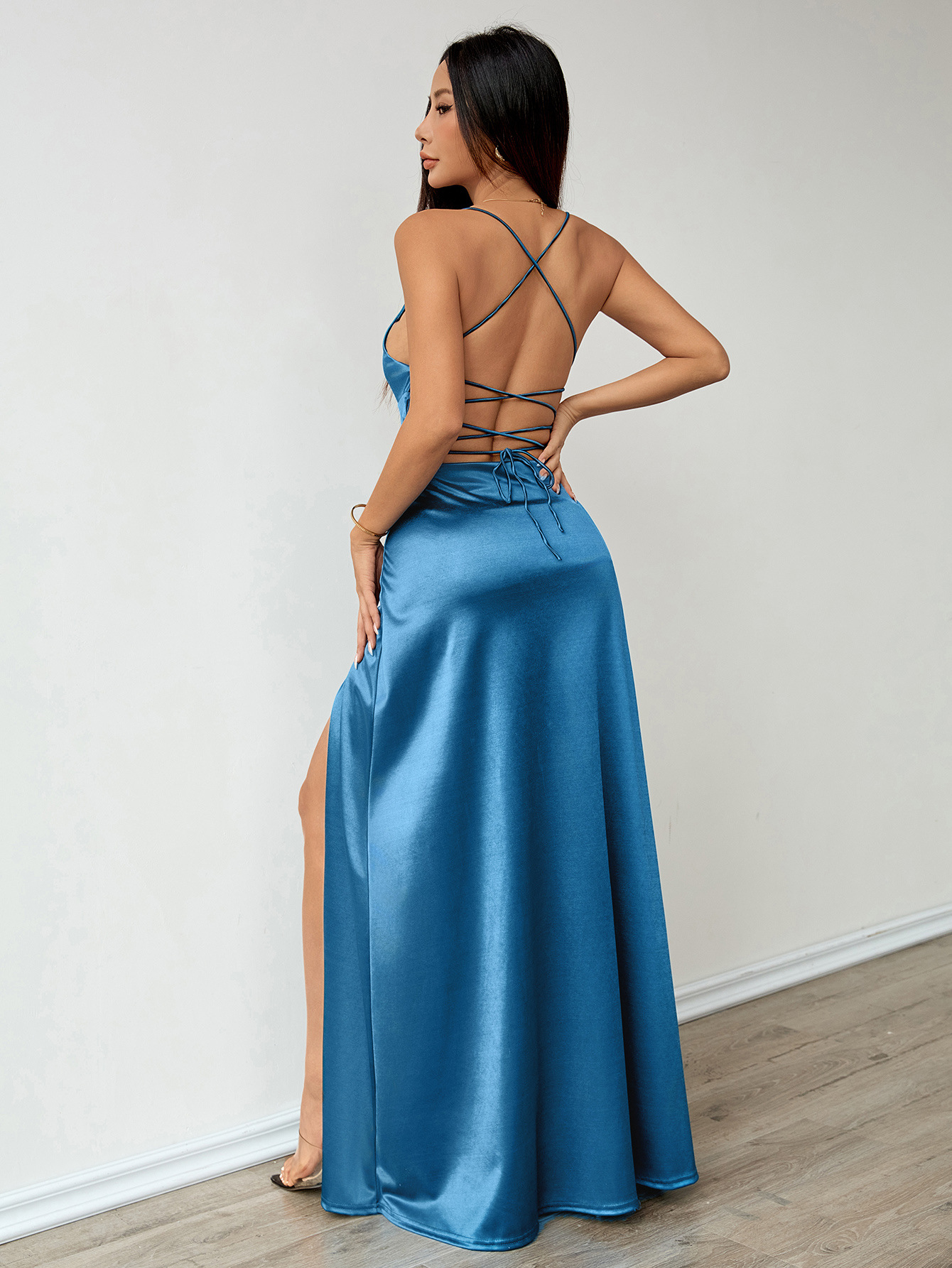 Robe K neuve avec caraco et fente, robe de soirée élégante et luxueuse_voghion.com