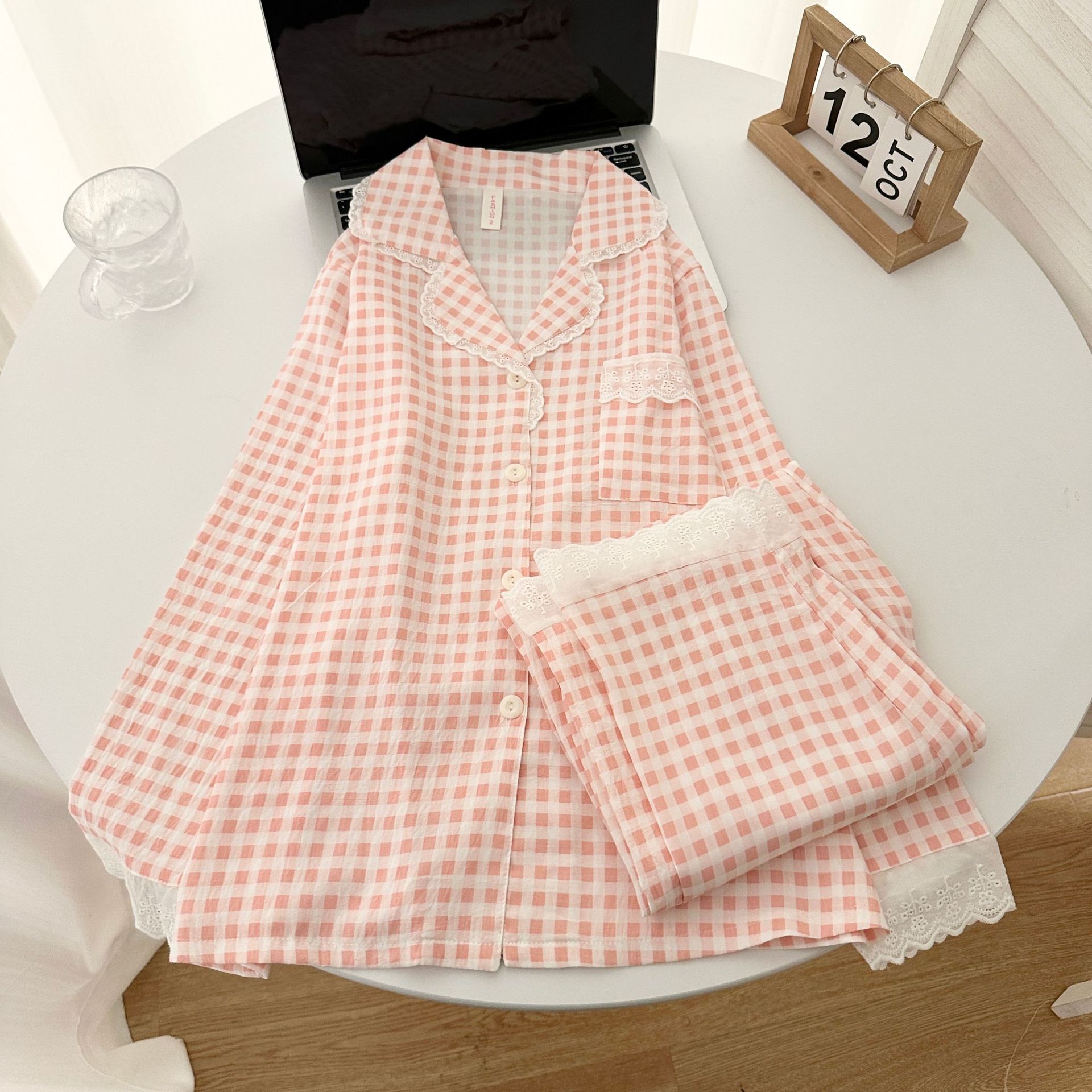 Pijamas de algodón con dibujos animados para mujer, venta al por mayor transfronteriza, nuevo estilo de otoño, cárdigan de manga larga, pantalones largos con ribete de encaje, ropa de estar por casa.