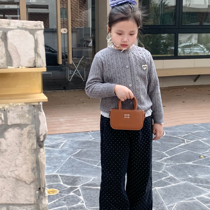 Coreana para niños y niñas bolsos pequeños, mini lindos bolsos de bebé de color sólido de moda 2025 nuevos niños bolsos de hombro