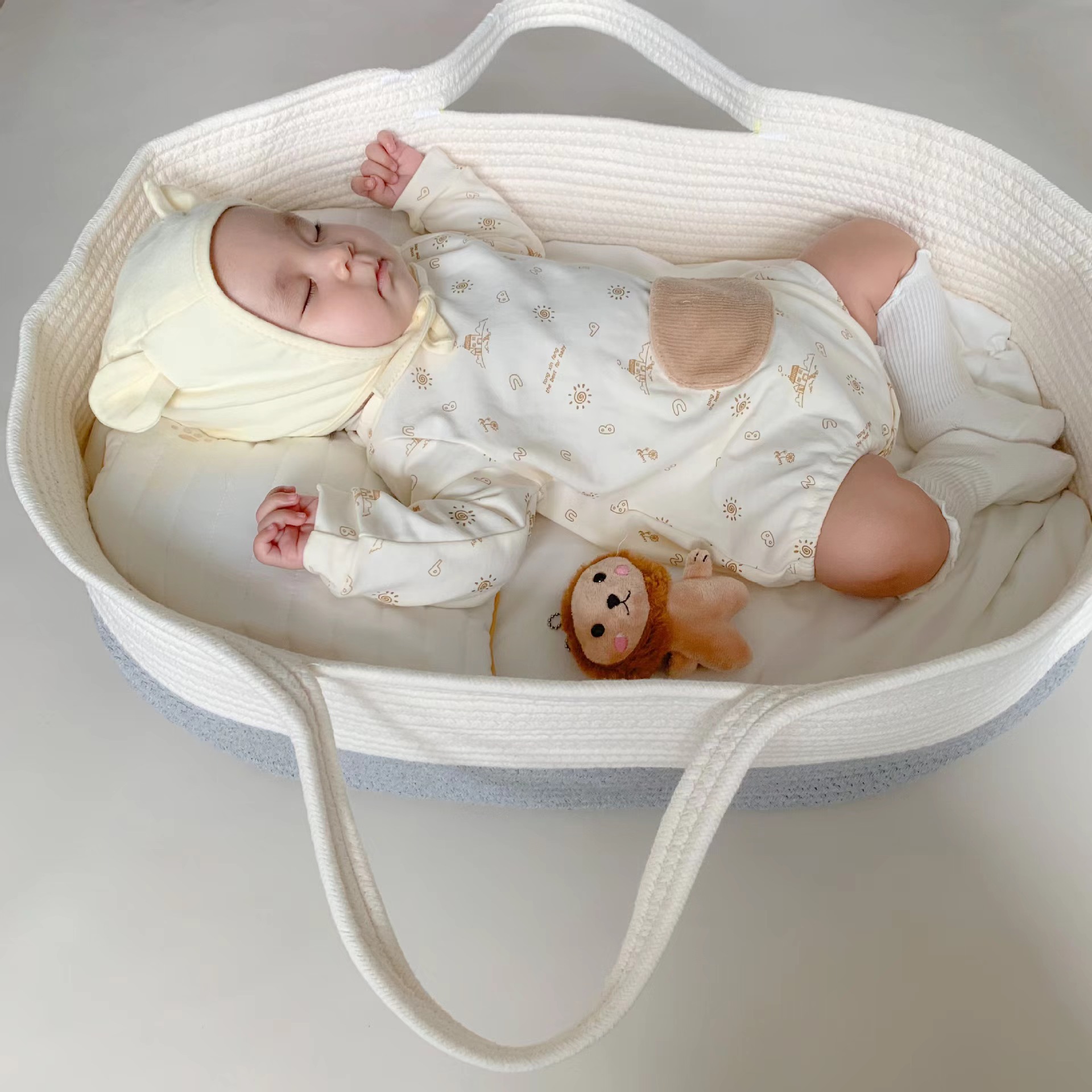 New Cotton Rope Woven Baby Portable Bed Basket Foldable Portable Cotton Rope Woven Baby Bed Cotton Rope Baby Blue