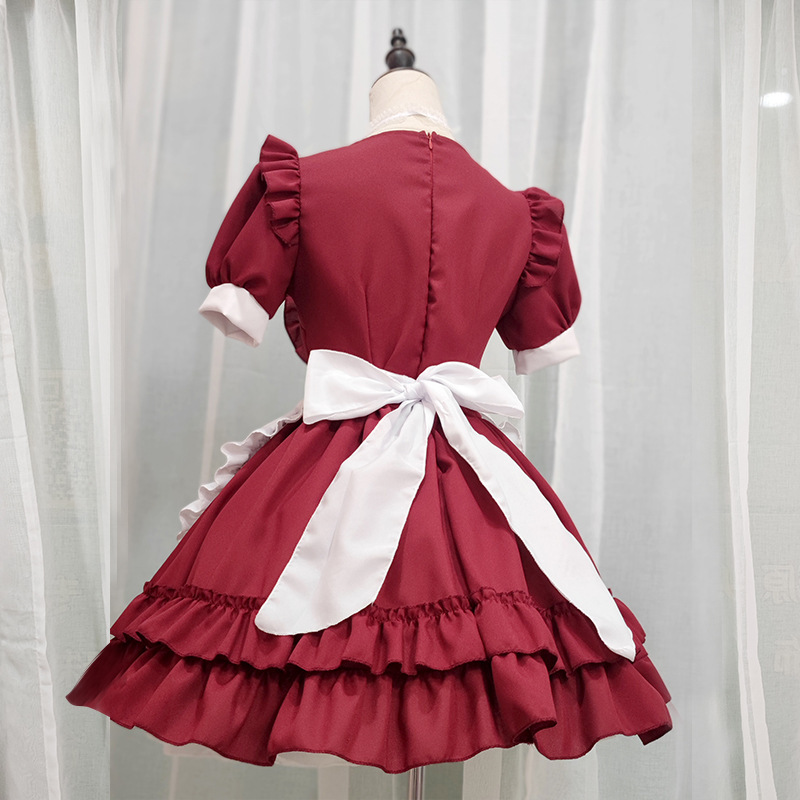 日本の日常の柔らかい妹の赤いメイドの服のコスプレの役は女装の大きい男の2次元の女中のcos服を演じます。|undefined