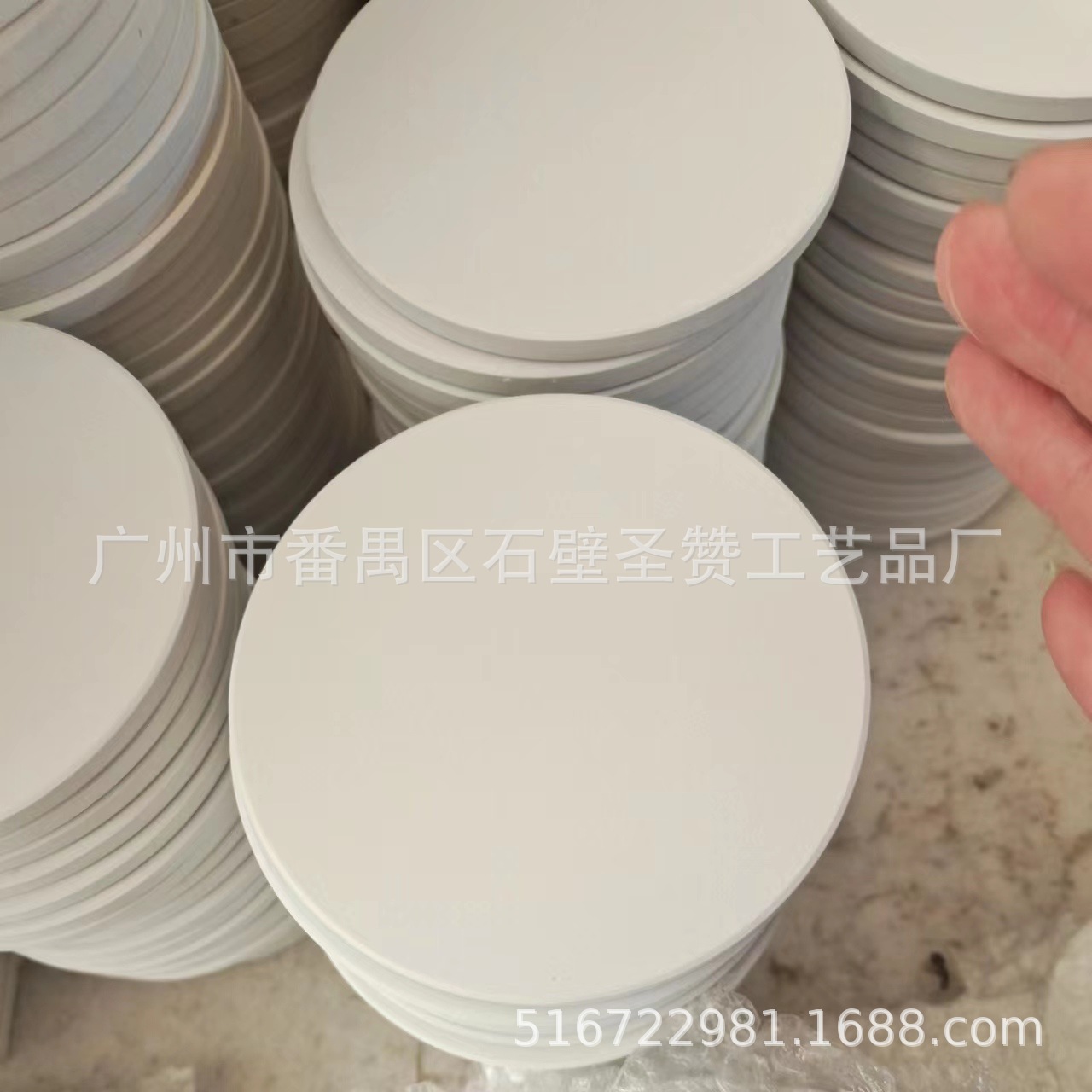 공장 재고 일반 배아 코스터 세라믹 흡수 코스터 도매 단열 패드 코르크 흡수 컵 홀더 화이트 배아