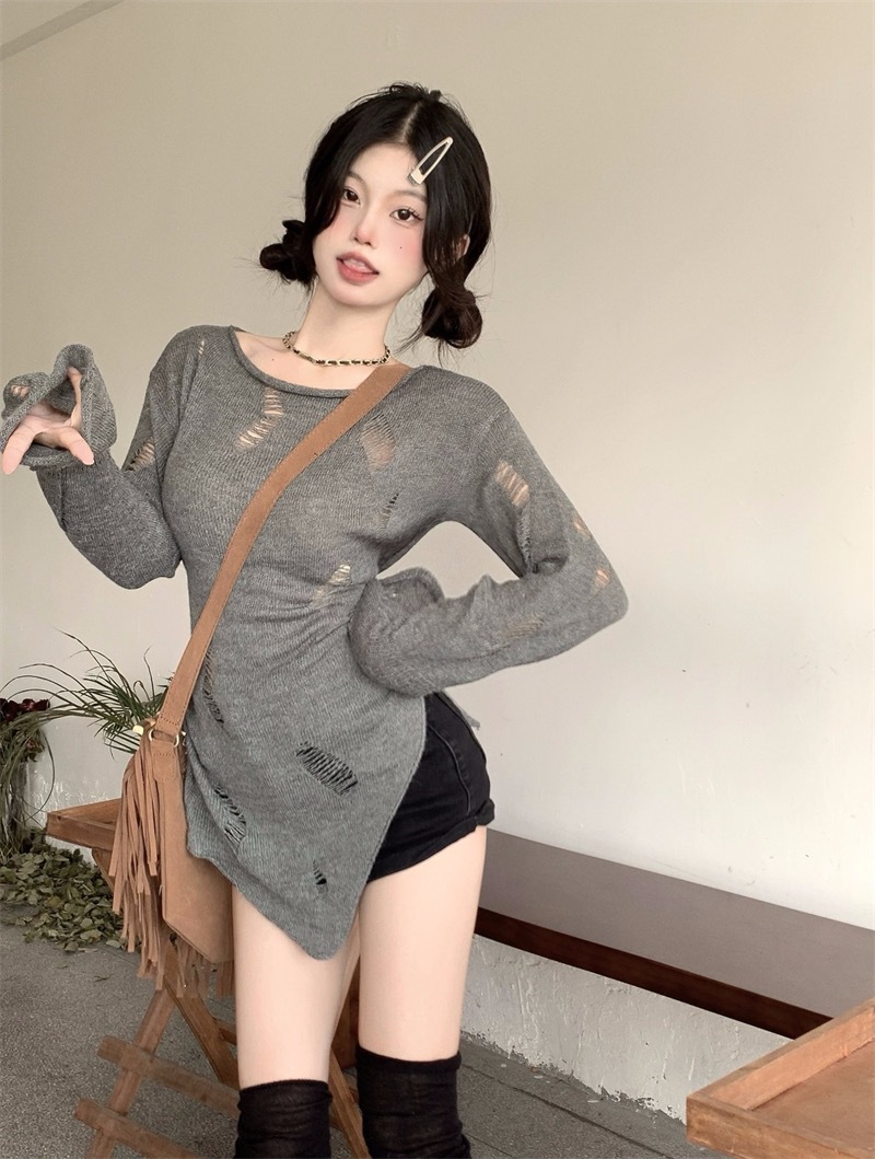 Summer autumn colored design knitted sweater