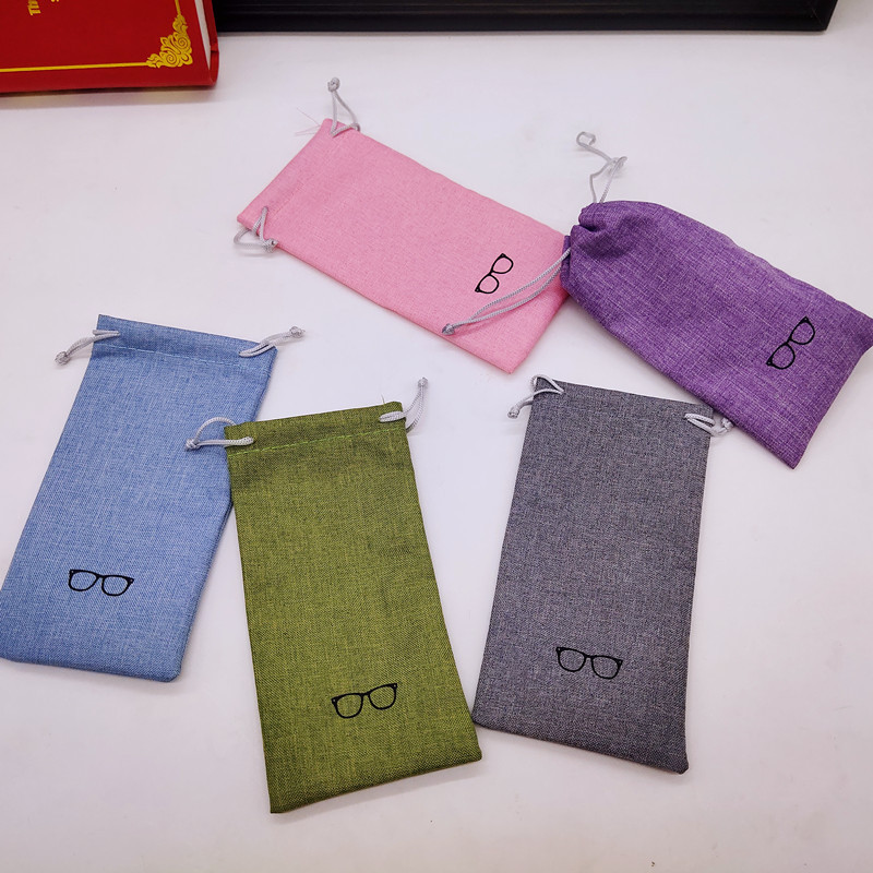 Xinhe County Xinxing Glasses Case Factory Wholesale Spot Storage Bag Sunglasses Bag Large Quantity Discount Xinhe County Xinxing Glasses Case Factory Wholesale Spot Storage Bag Sunglasses Bag Large Quantity Discount