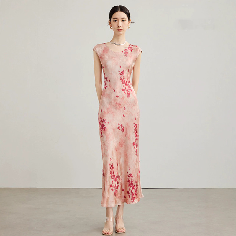 2026 Summer New Style Light Luxury Elegant Pink Floral Cap-Sleeve Dress for Women, Waist-Cinching Slim-Fit Mid-Length Dress with a Refined Look 2026 Summer New Style Light Luxury Elegant Pink Floral Cap-Sleeve Dress for Women, Waist-Cinching Slim-Fit Mid-Length Dress with a Refined Look