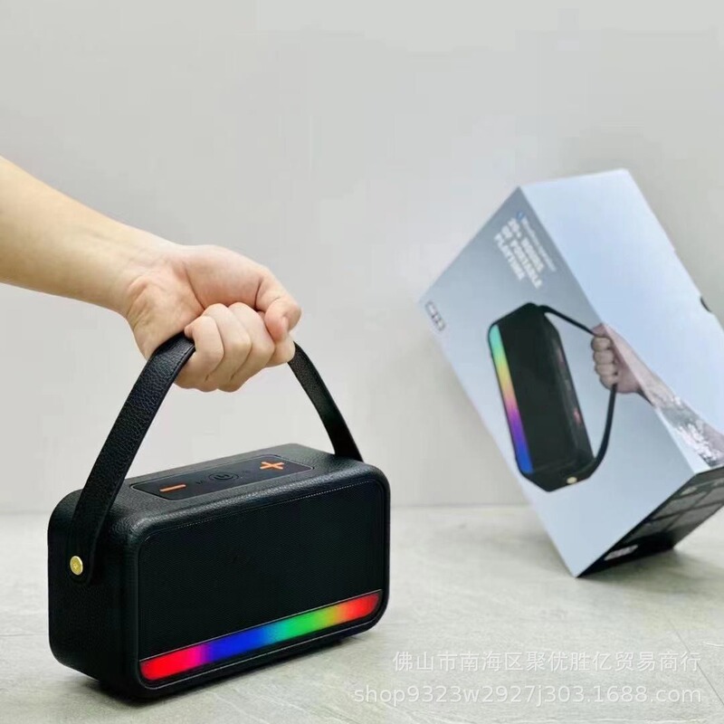 クロスボーダーM13 Bluetoothスピーカー ポータブル レトロ ハンドヘルド アウトドア ワイヤレス 重低音 小型スピーカー M12 サブウーファー|undefined