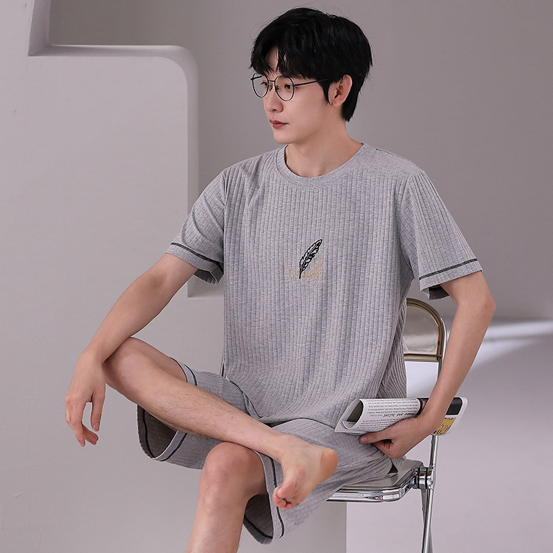 2023 nuevos pijamas de los hombres de verano modal delgado de manga corta pantalones cortos de seda de hielo fresco desgaste del hogar más traje de tamaño