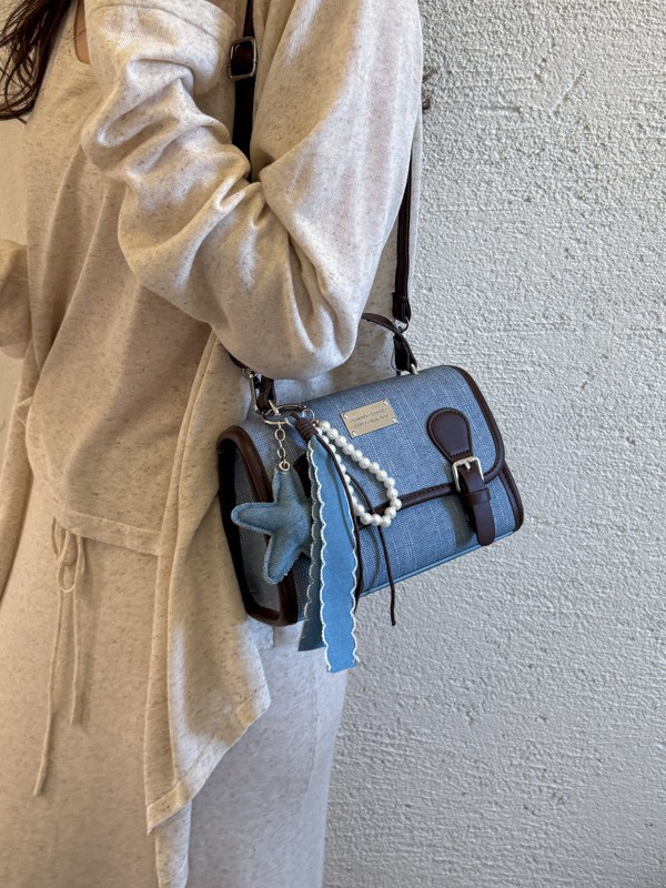 Nicho de diseño bolso de mano mujer 2026 nuevo exquisito bolso cuadrado de estilo extranjero mini mochila de alto nivel mochila image 5