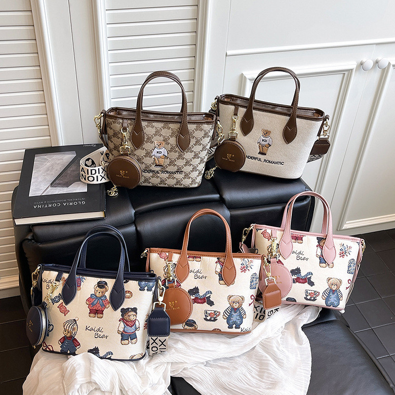 Katie Bear 2025 New Women's Bag, Basket Bag, Embroidered Bear Handbag, Casual Versatile Shoulder Crossbody Bag Katie Bear 2025 New Women's Bag, Basket Bag, Embroidered Bear Handbag, Casual Versatile Shoulder Crossbody Bag