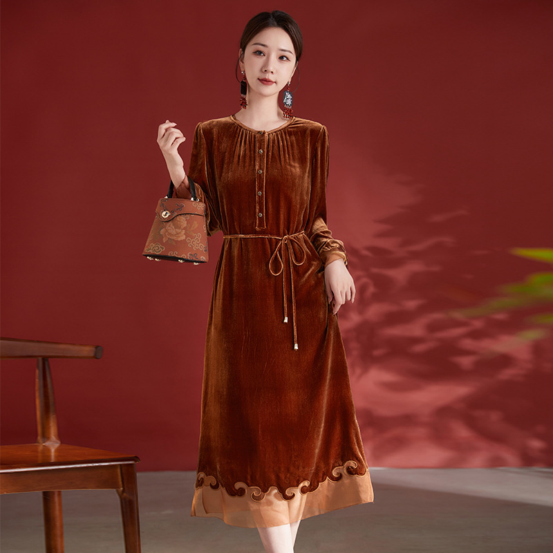 Light Luxury Solid Color Long Sleeve Mulberry Silk Stitching Midi Dress Autumn and Winter Waist Slimming Silk Velvet dress Women 8382