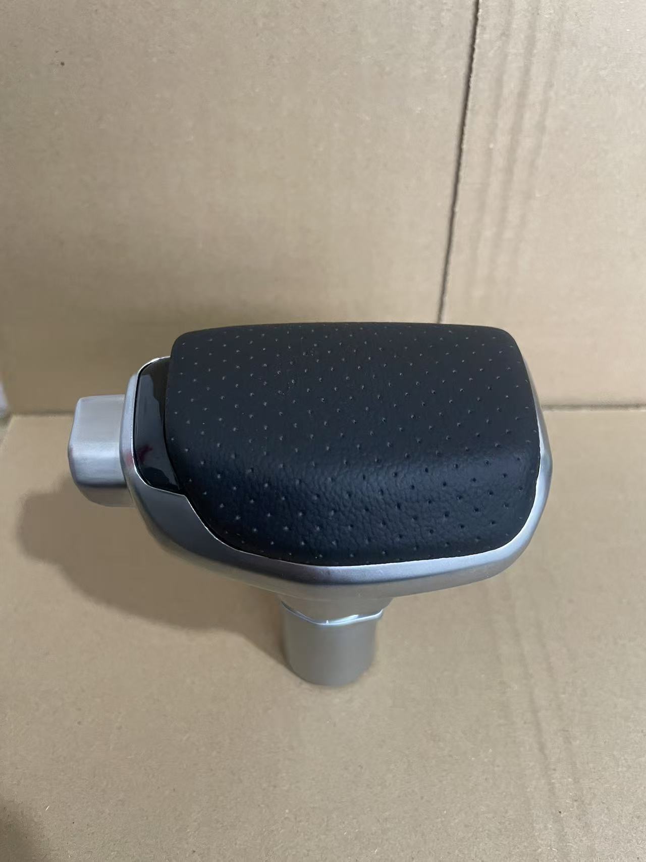 Suitable for Modern Hyundai Models, the Crystal Gear Knob Modification for Elantra, Ix25 Modified Gear Shift Knob