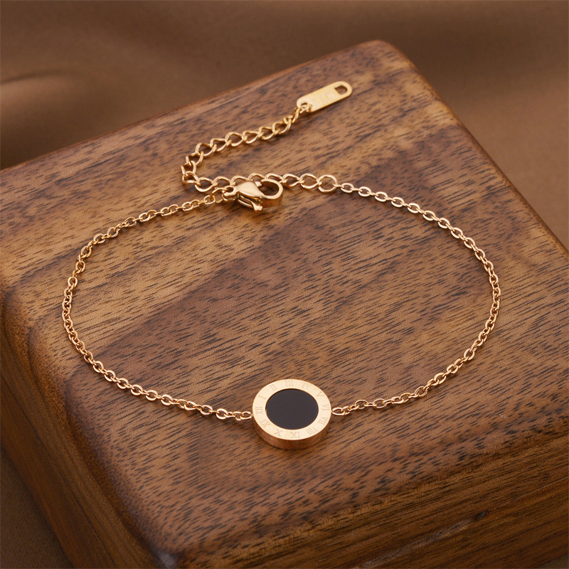 Joyas transfronterizas europeas y americanas Pulsera de acero de titanio de todo fósforo Versión coreana del temperamento bohemio Pulsera de acero de titanio que no se desvanece Joyería femenina