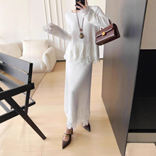 南油高端女装2025新款法式温柔风蕾丝拼接针织上衣+半身裙套装