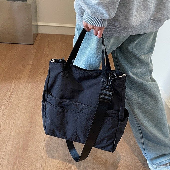 Diseño innovador, mochila de moda, liderando la tendencia