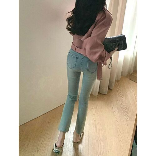 High-waisted skinny mini foot-skimming slimming slightly tapered nine-inch cigarette pants for women 2025 light blue straight-leg jeans for women