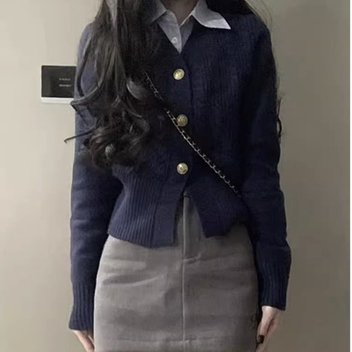 Japanese college style girl v-neck cardigan sweater female spring and autumn design niche short knitted sweater coat female