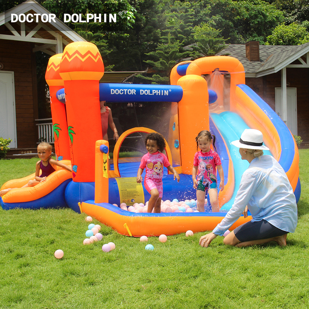 Castillo inflable para niños Doctor Dolphin para uso doméstico, área de juegos para fiestas pequeñas y medianas, trampolín inflable interior antideslizante y tobogán combinados.