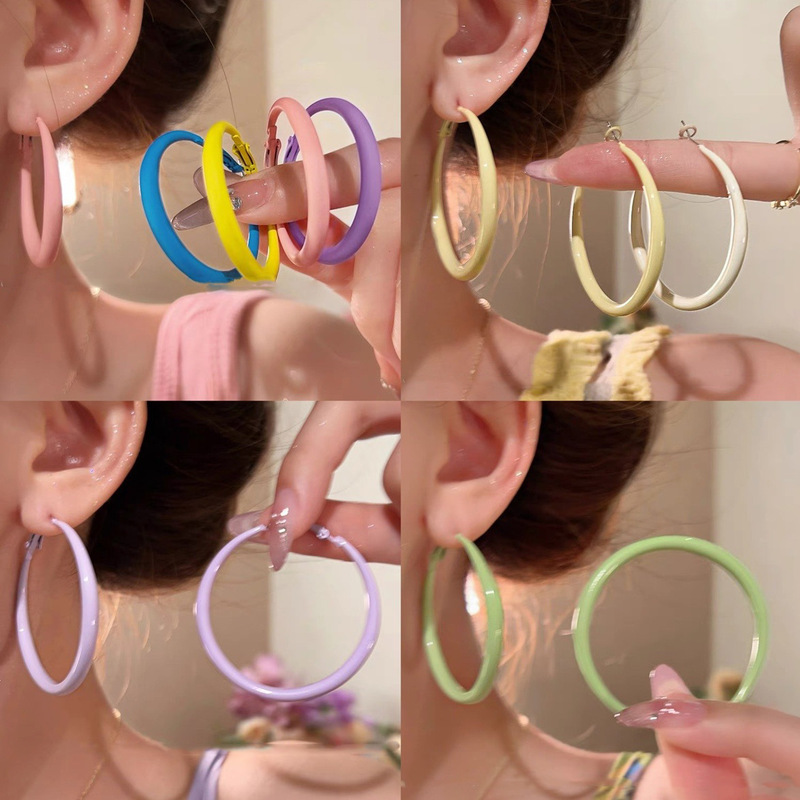 Silver needle dopamine color ear ring sweet small fresh simple personality earrings design niche European and American earrings for women