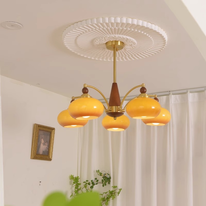 [Selección estricta] lámpara de caqui medieval viento crema simple lámpara de estudio de vidrio de madera maciza lámpara francesa retro