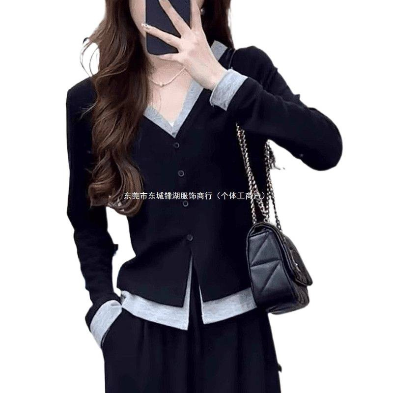 美式辣妹设计感假两件领上衣女秋季小众纯欲修身显瘦撞色打底衫|undefined