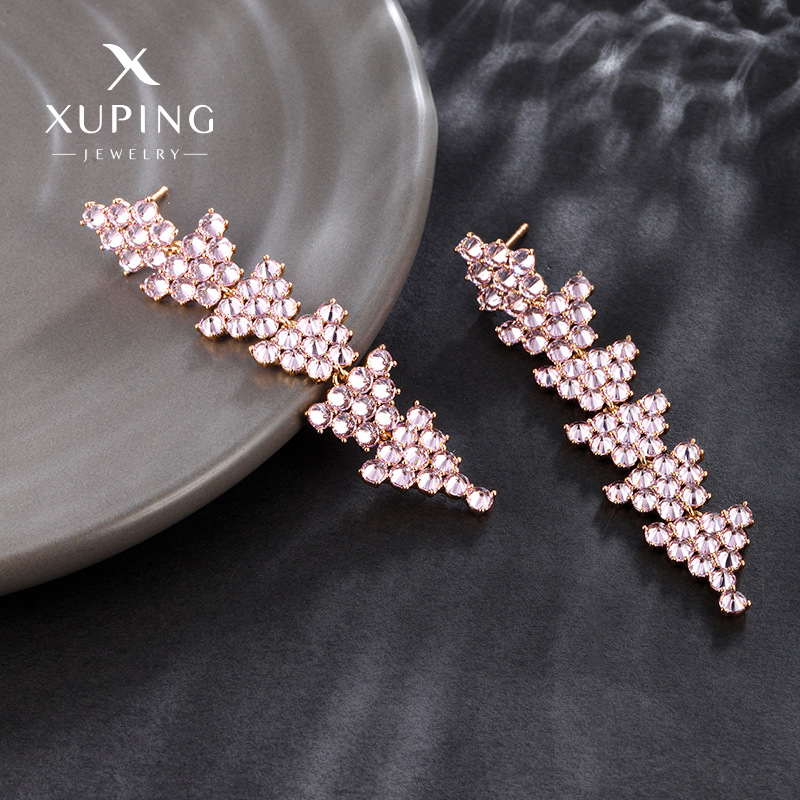 Joyas Xuping árbol de Navidad pernos largos con diamantes rosa personalidad de lujo pendientes de vestido de banquete joyas de orejas