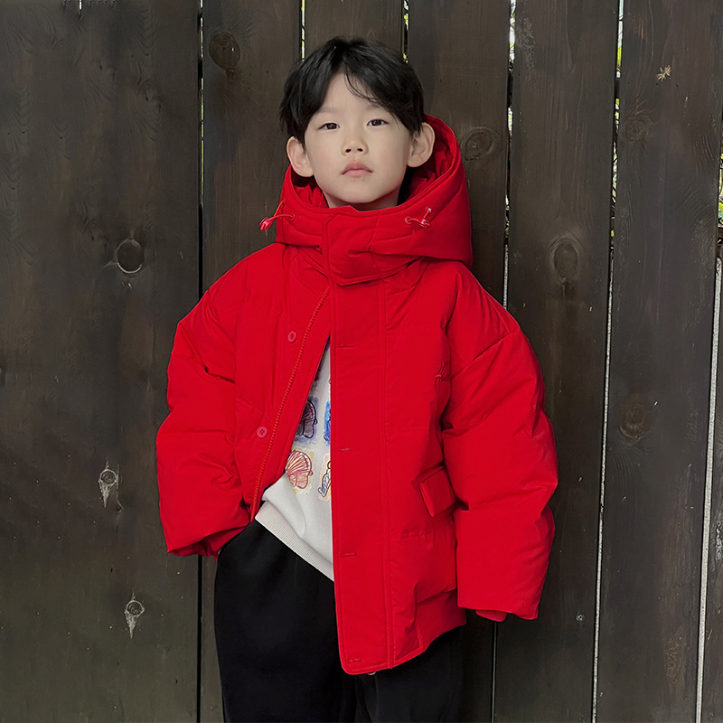 Chaqueta de plumón para niños, ropa de invierno elegante para Año Nuevo, abrigo festivo rojo de otoño e invierno para niños mayores.