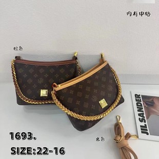 б����¿���Ʒ������ˮͰ���r�Іμ���n��б���1693С�������l