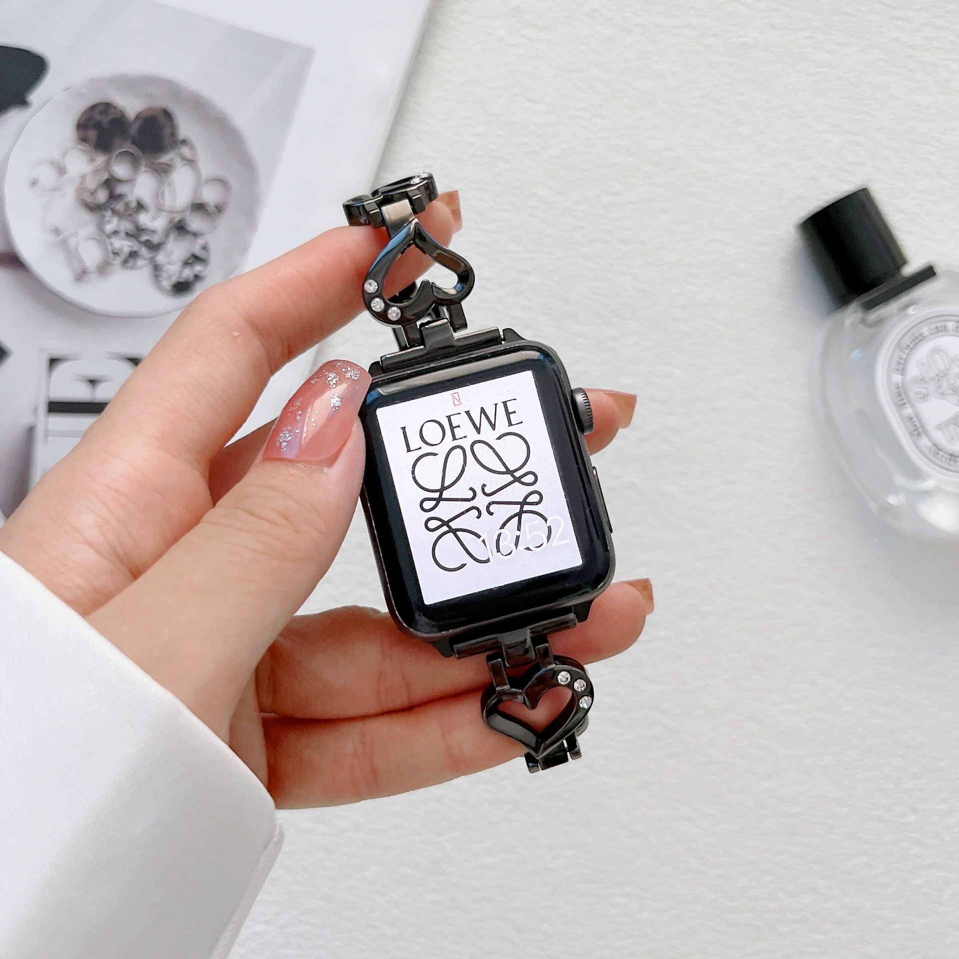 Подходит для Apple Watch iWATCH765432 поколения SE новый персиковый — цепочка с металлической персонализированной лентой