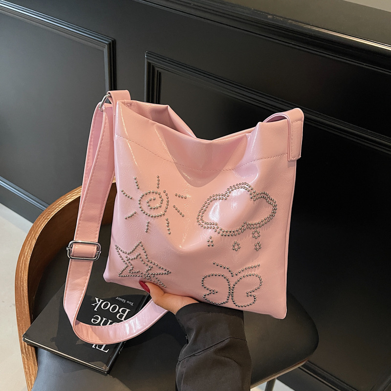 Bolsos pequeños de moda coreana 2025 primavera nuevo bolso femenino bolso de hombro de textura de alta calidad bolso bandolera con cuentas de estilo ins