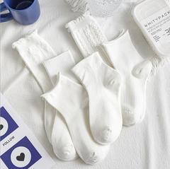 JK-style uniform girl knee-high socks cotton white bubble-topped lace Lolita Japanese Lolita loose-mouth socks