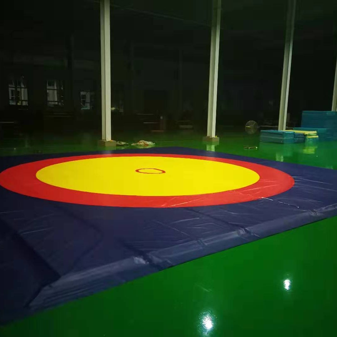 新型摔跤场地（训练型）新型摔跤场地（比赛型）