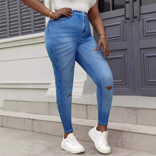 European and American seamless high-waisted fitness pants for women, slimming yoga and fitness leggings, large size base layer pants for outdoor wear.