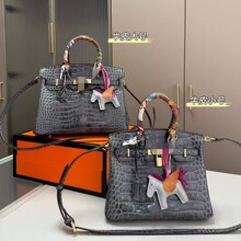 �羳�¿�H��Ƥ�{�~�y�K�����ƤŮ���д����������б��μ�Ů��