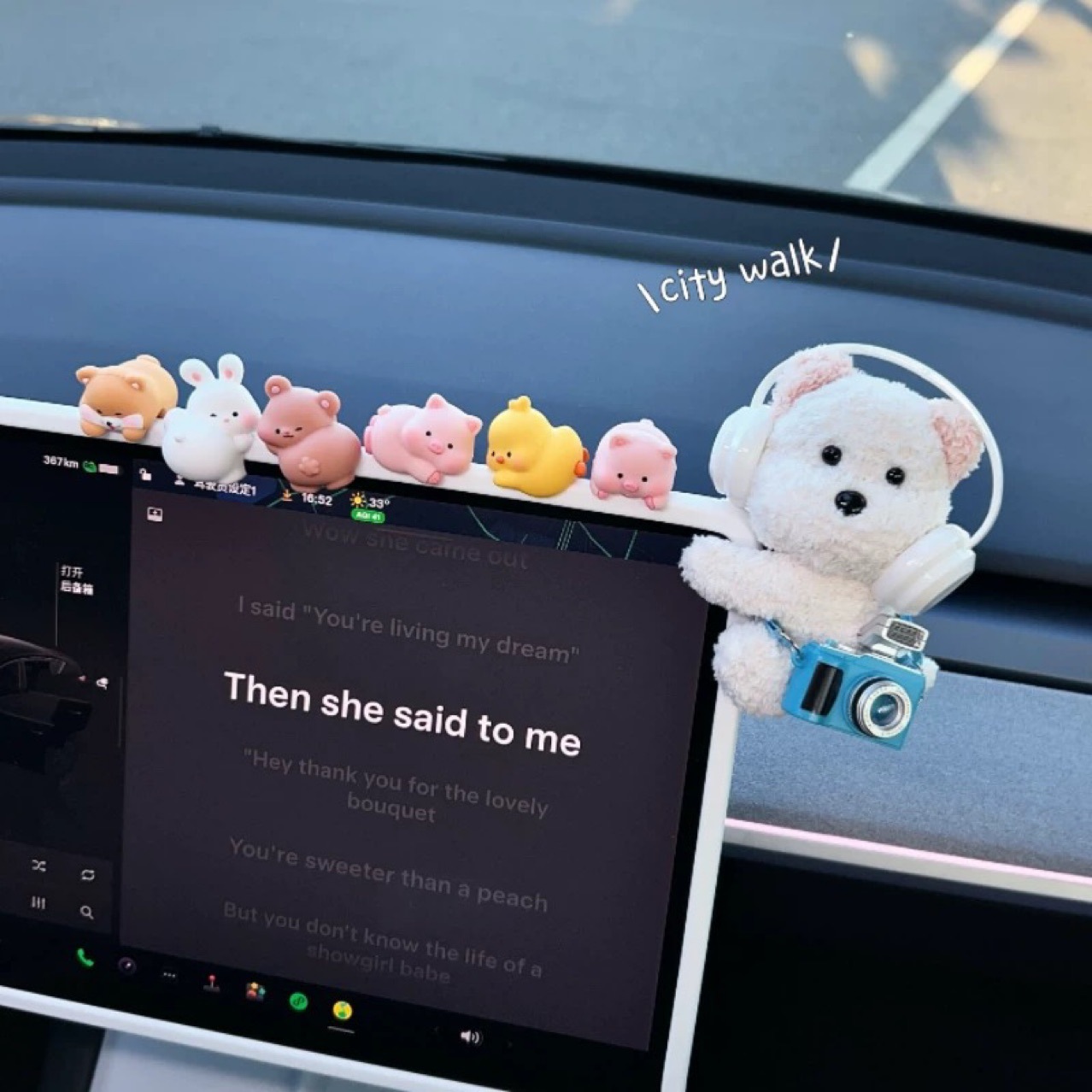 Plush Doll Car Dashboard Ornament Cute Cartoon Car Dashboard Decoration Creative Car Accessories for Women