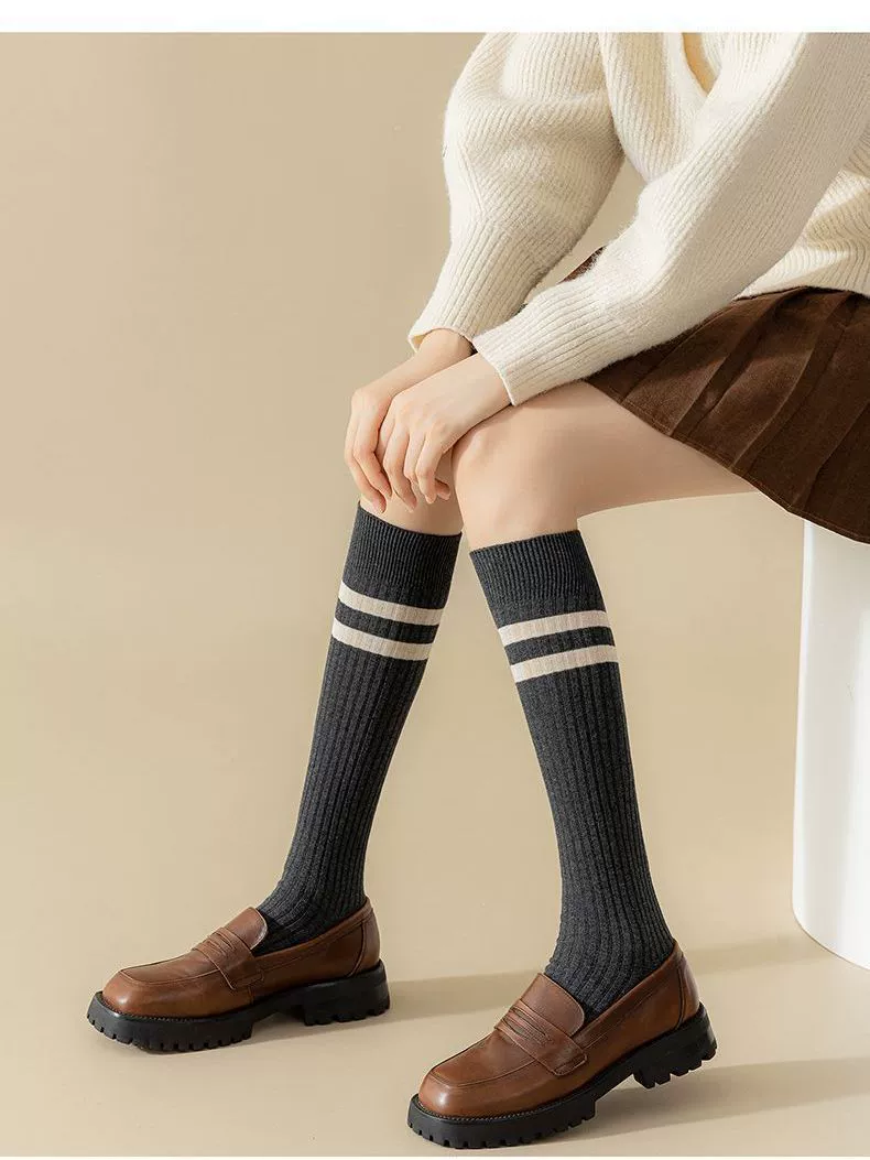 Japanese demi-season black socks, fitted, mid-length