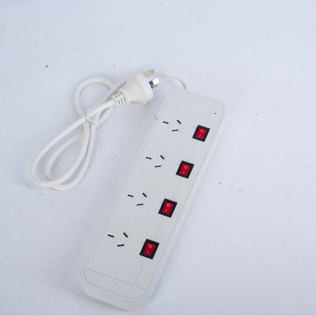跨境外贸澳规四位带开关过载保护插线板白色接线插座澳大利亚排插