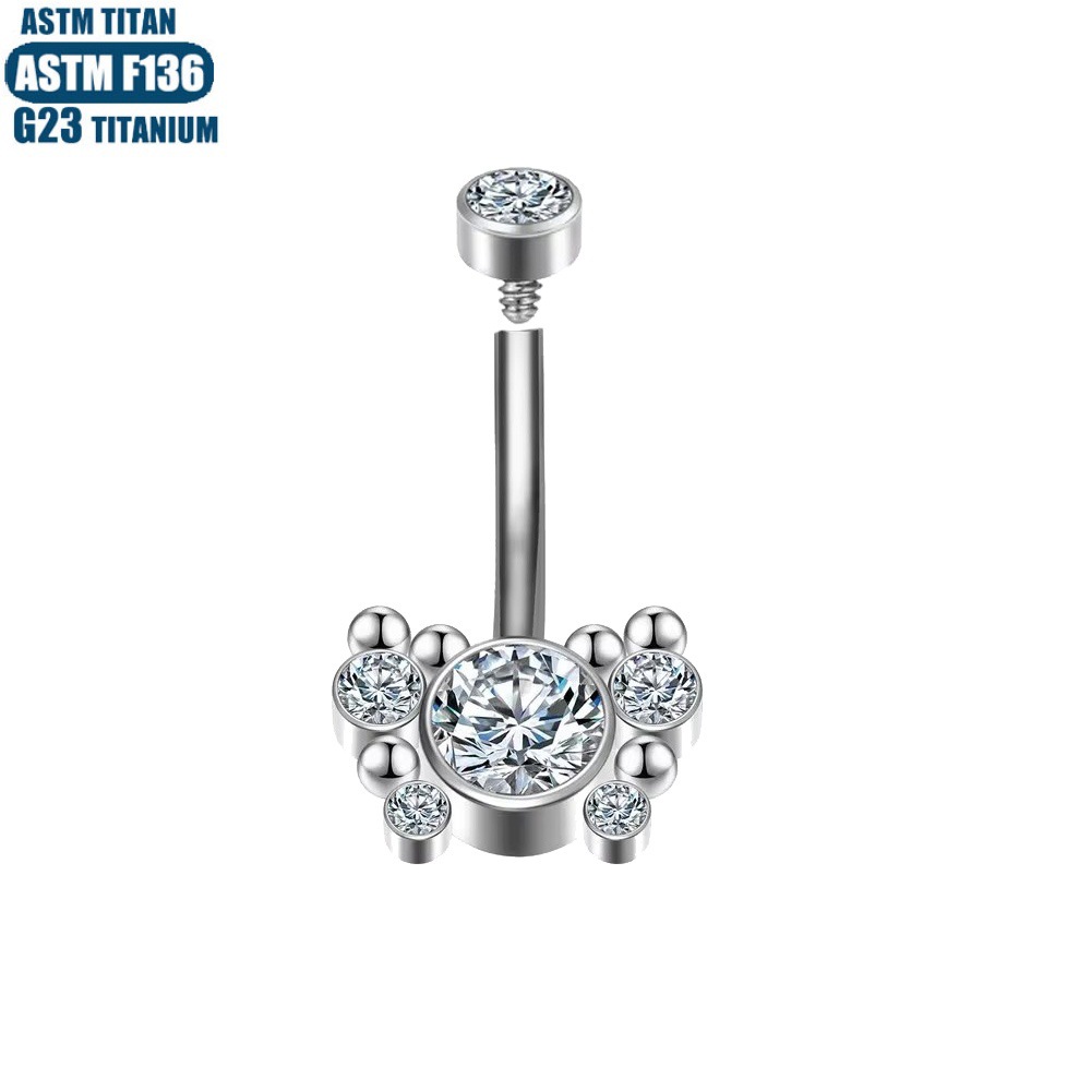 16G labret stud size and finish detail