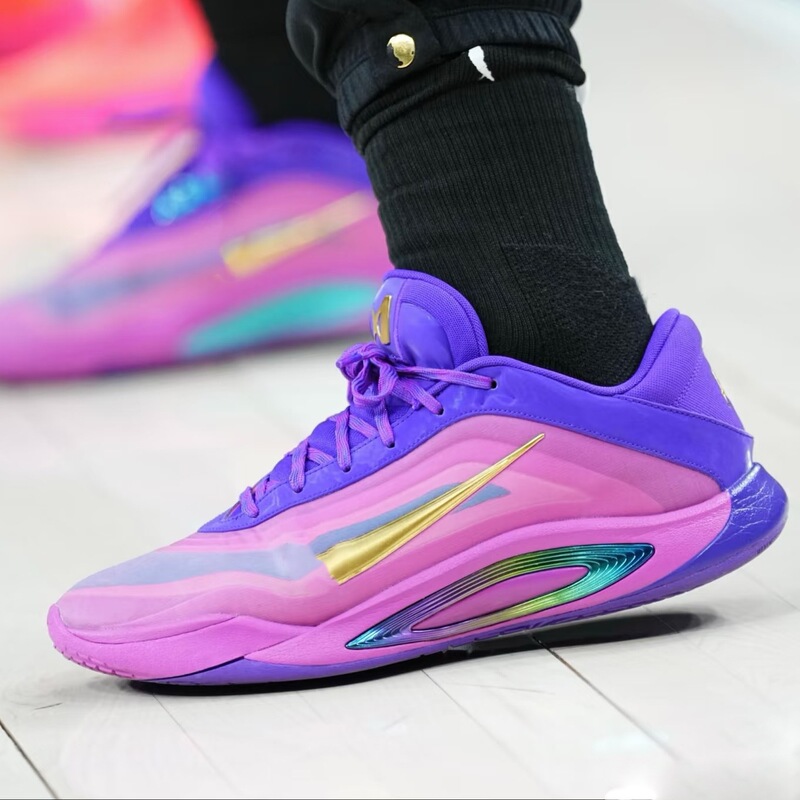 A'One basketball shoes Wilson outdoor practical training sneakers men's and women's casual shoes daily sports trendy shoes A'One basketball shoes Wilson outdoor practical training sneakers men's and women's casual shoes daily sports trendy shoes