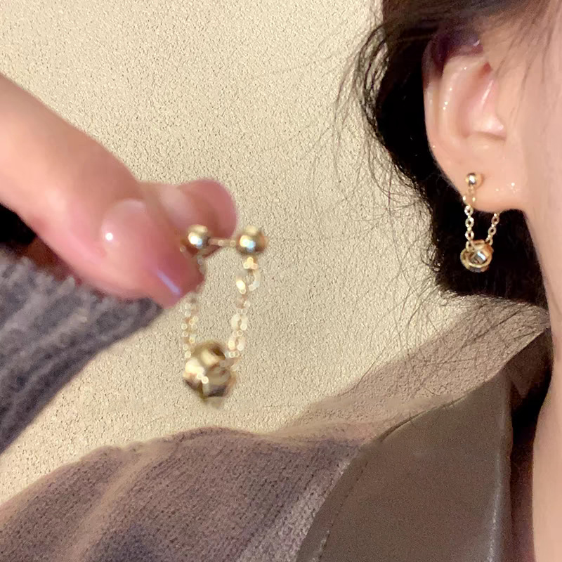 Pendientes de metal de alta gama, diseño minimalista y moderno, para mujer 2024, suministro al por mayor
