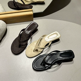 女式时装单鞋;女式皮靴;高跟凉鞋