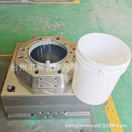 市场通用包装桶图片 常规20公斤塑料桶模具 圆桶模具 方桶模具