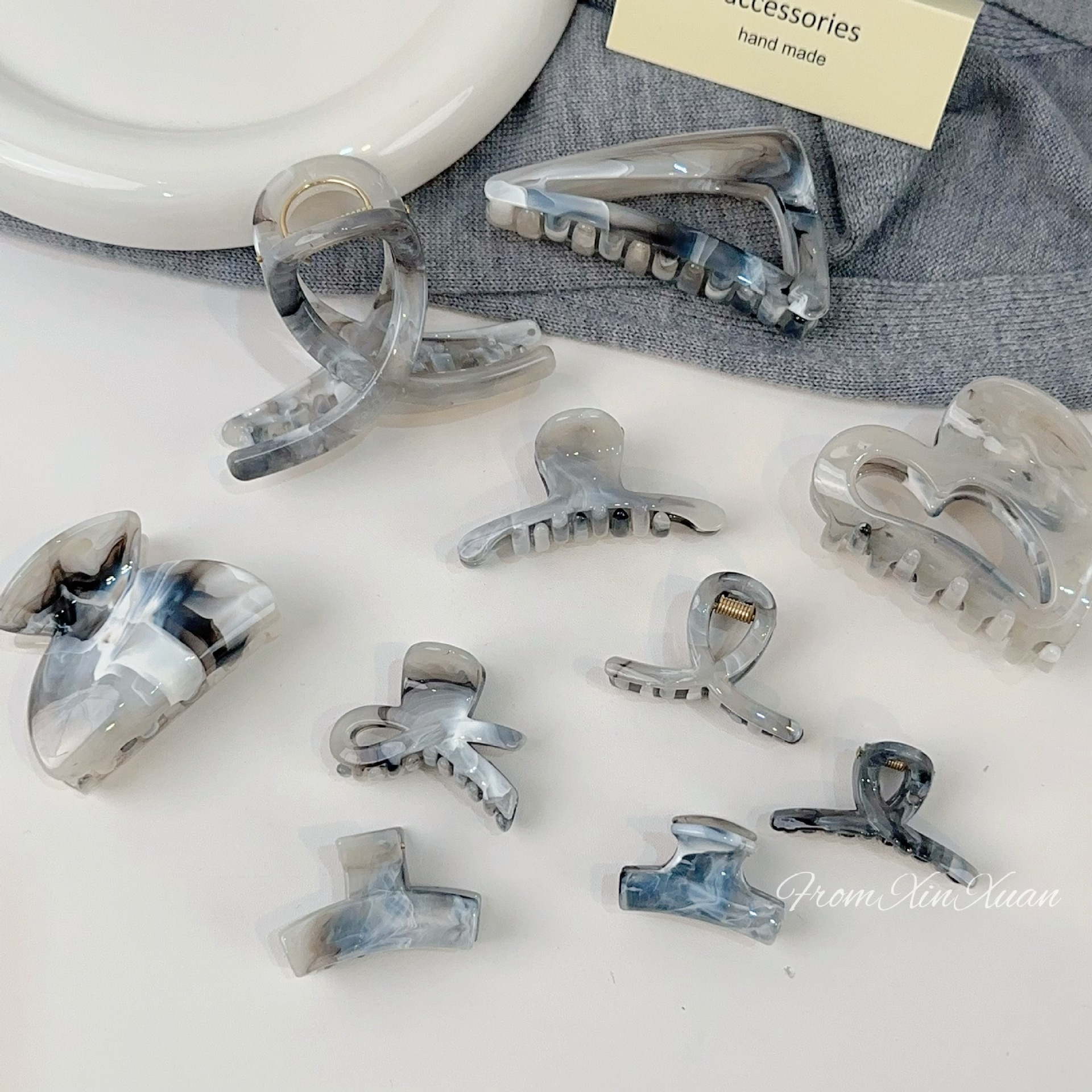 Nuovo fermaglio per capelli cinese nero grigio di piccole dimensioni, semplice, versatile, con frangia laterale, pratico accessorio per capelli_voghion.com